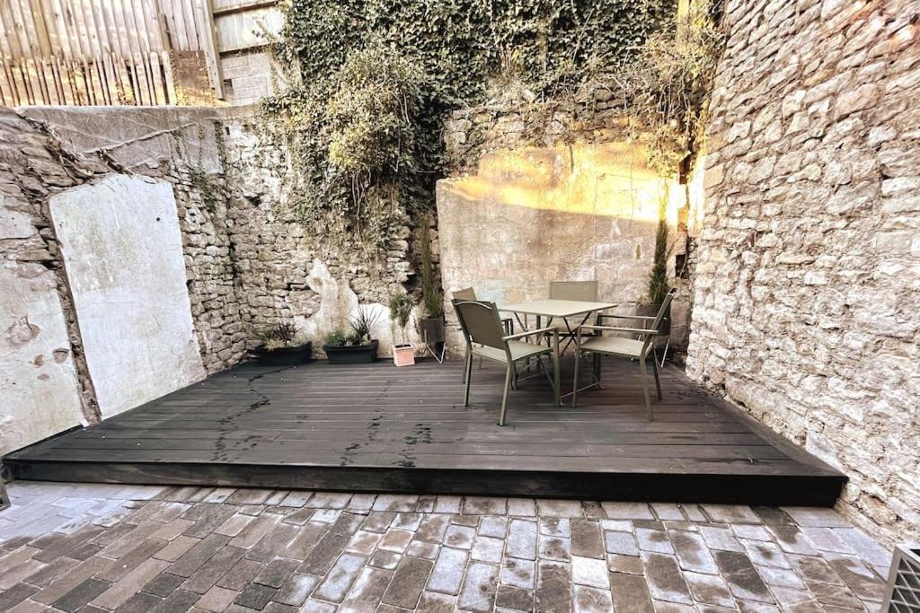 Courtyard Garden, Beautifully Finished Flat - Ba1 Lejlighed Bath Eksteriør billede